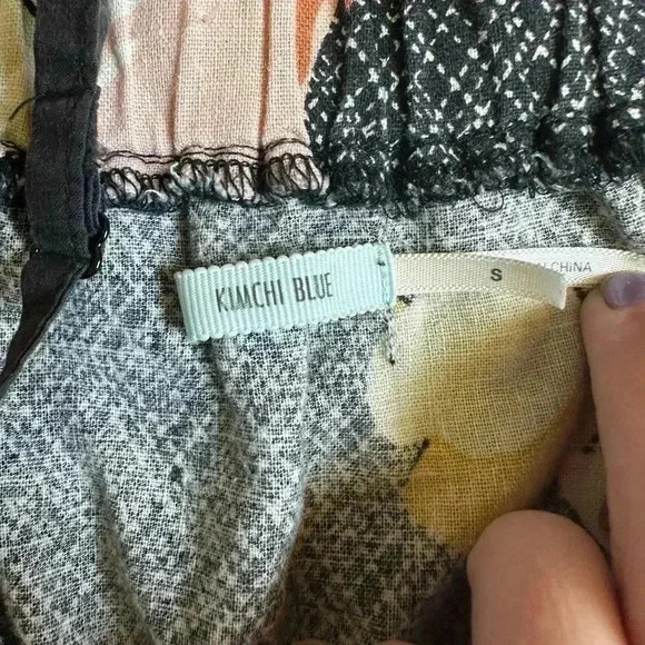 Cute dress - Picture 3 of 3